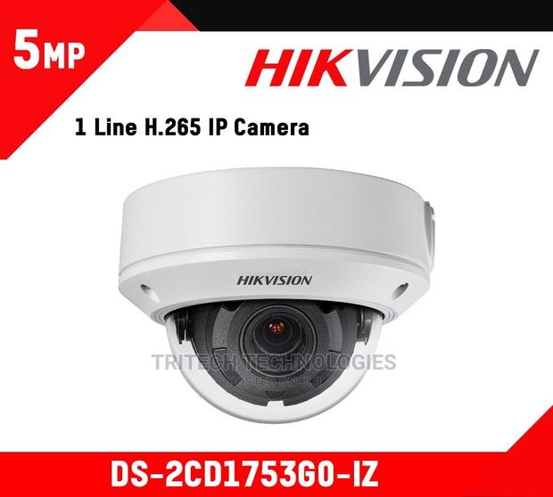 Hikvision Ds-2cd1753g0-1 (Z) 5mp Varifocal Dome IP Camera · Photo 4