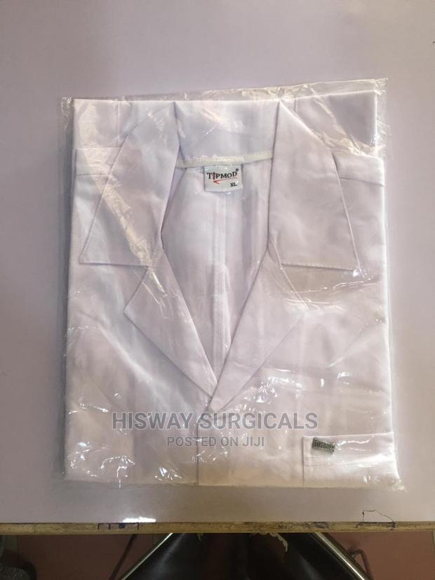 Desiged Lab Coats · Photo 2