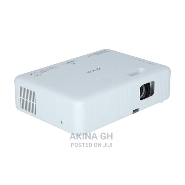 Epson LCD Projector 3000 Lumens Co-W01 photo 2