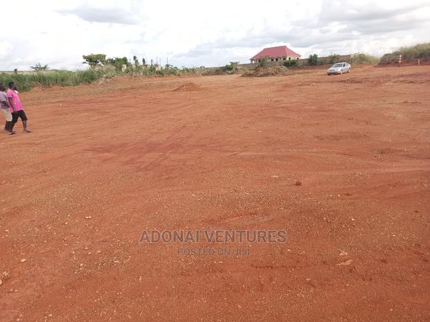 One Plot of Land for Sale in Sokoban Kwamonma · Photo 3