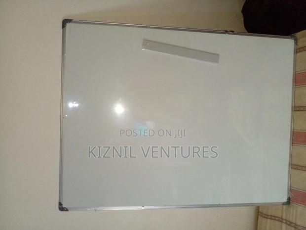 White Marker Board 90cm X 150 CM 1face · Photo 3