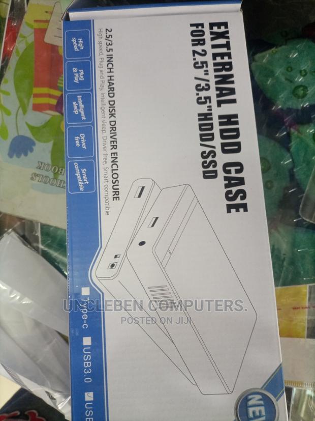 Desktop Hard Drive Case · Photo 3