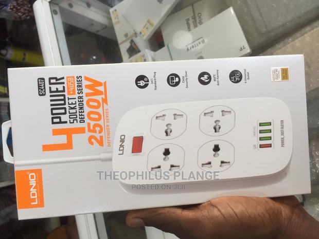 4 Power Multi Socket With 4 USD Ports · Photo 2