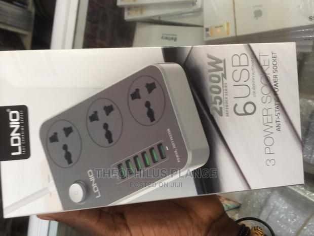 3power Multi Socket With 6USB Ports. · Photo 3
