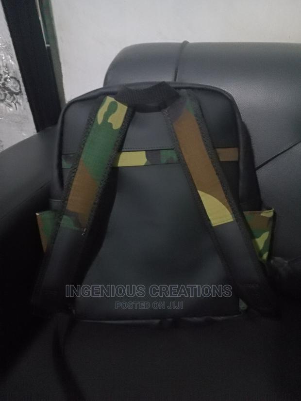 Camo Backpack · Photo 4