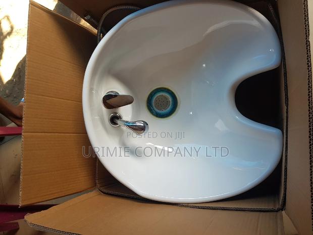 Hair Washing Sink Only With Shower Head and Accessories. · Photo 3