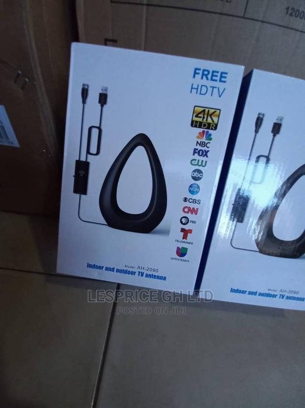 Ultra High Definition Free HD TV Antenna · Photo 2