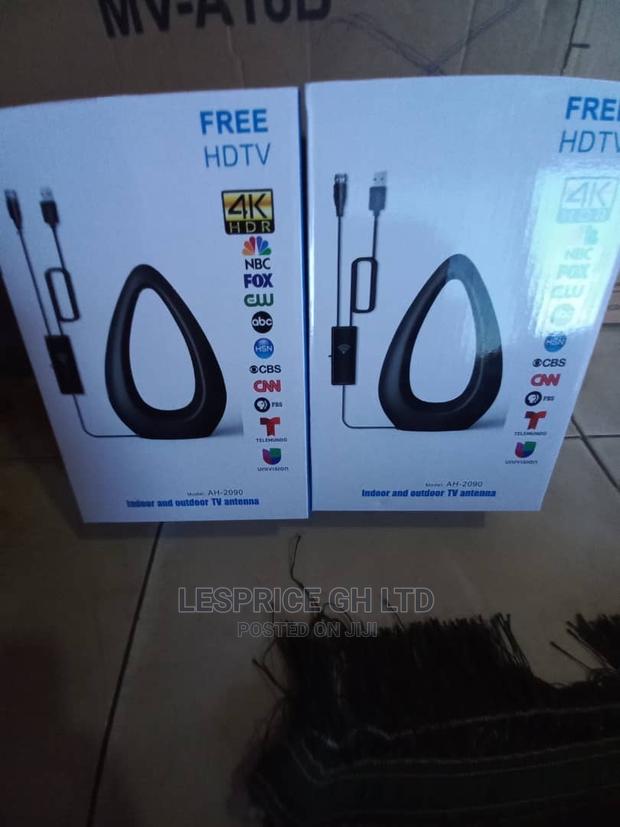 Digital TV Antenna High Resolution · Photo 2