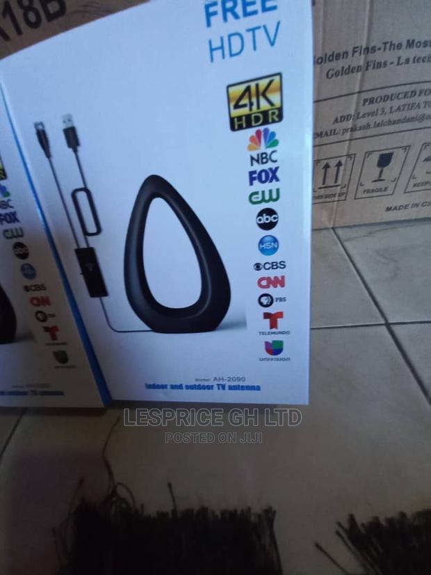 Digital Full HD Indoor Outdoor Antenna · Photo 2