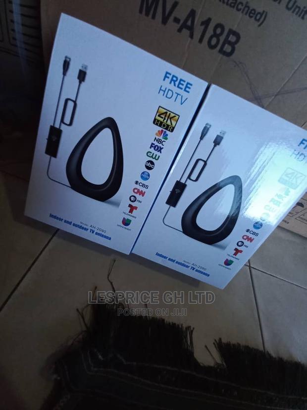 Digital TV Antenna for All Your Channels · Photo 2