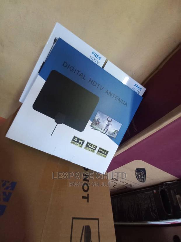 Explore Your New Digital HD TV Antenna · Photo 2