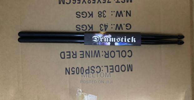 Plastic Drumsticks 5A (Premier England) · Photo 1