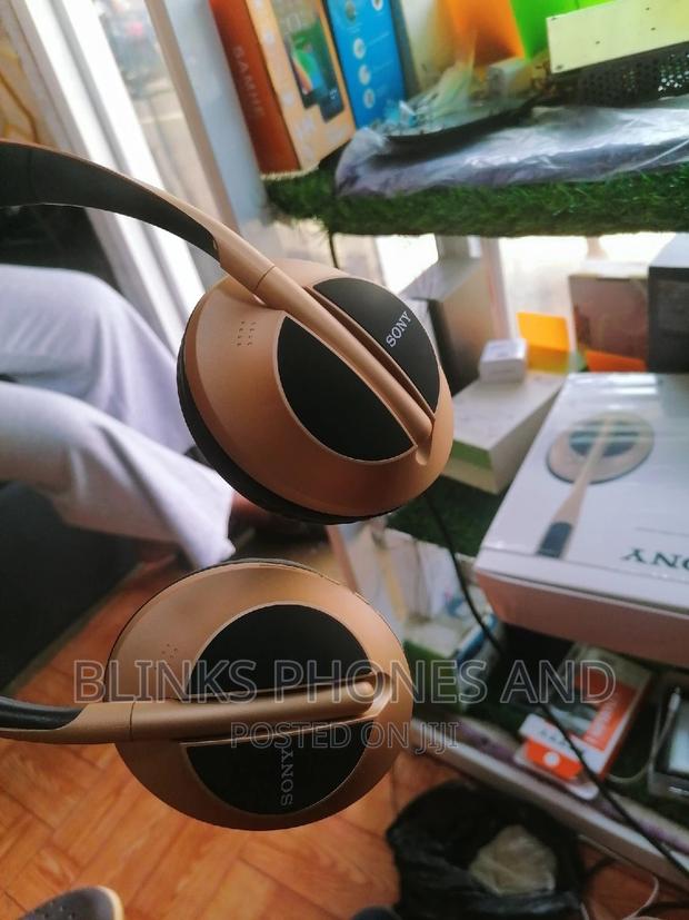 Sony Headset · Photo 4