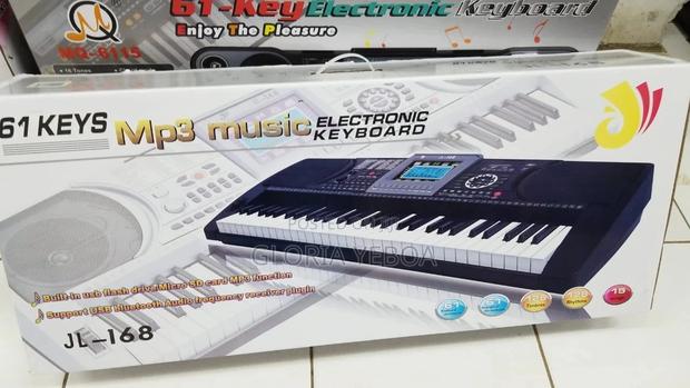 Electronic Keyboard · Photo 4