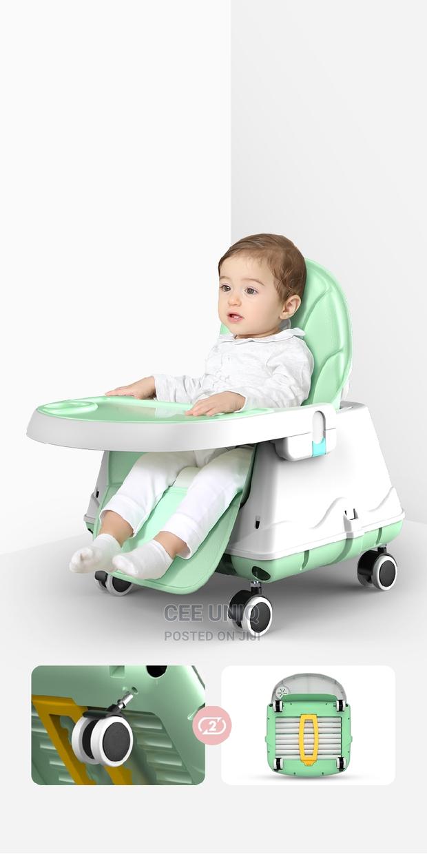 3 in 1 Convertible High Chair · Photo 3
