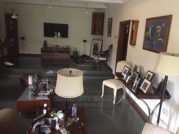 4bdrm House in Papaye-Street, Osu for rent photo 2