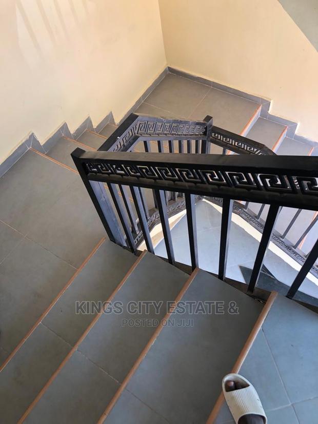4bdrm House in Papaye-Street, Osu for rent photo 8