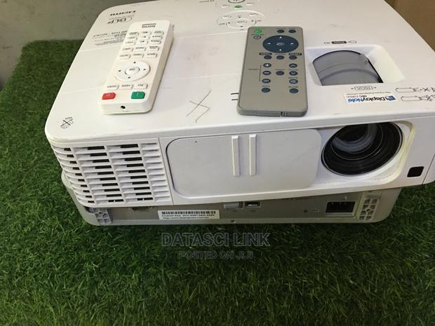 Nec 4000lumens Advance 1080p Projector