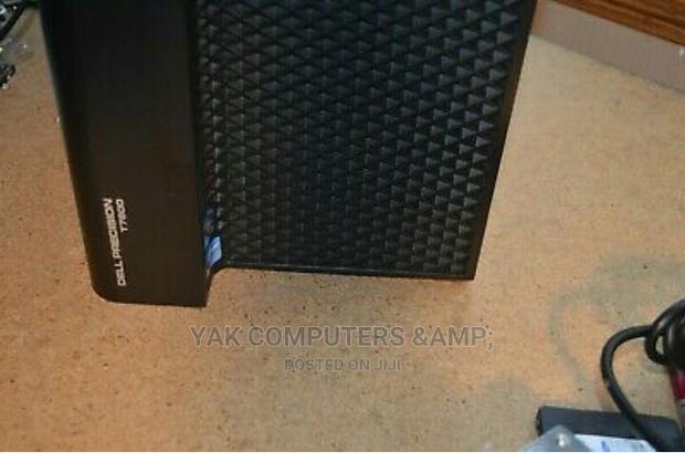 Desktop Computer Dell 24GB Intel Xeon HDD 1T