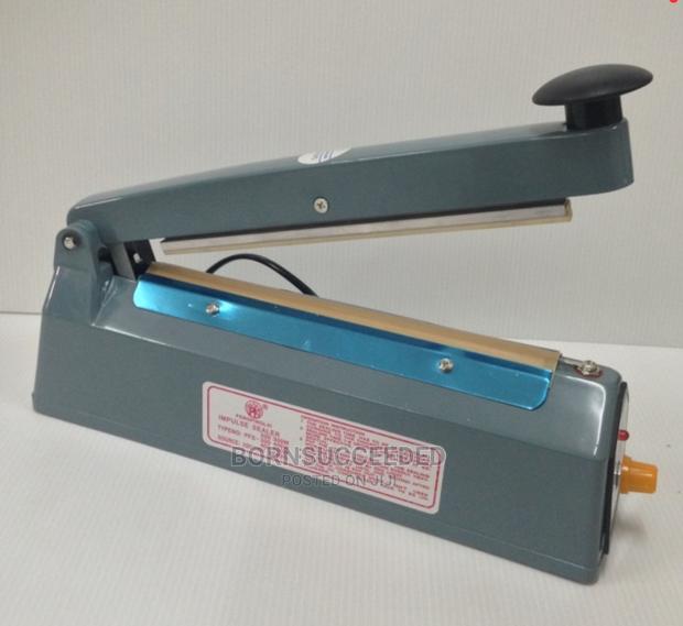 Professional Impulse Sealer F-200 · Photo 4
