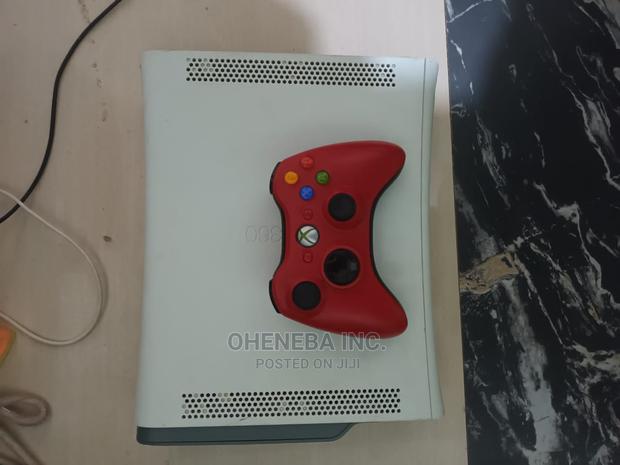 Pre-Owned Xbox360 Standard Console for Sale photo 4