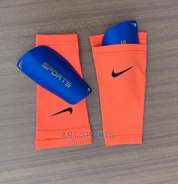 Shine Guide Holder With Shine Guide · Photo 3