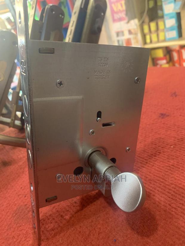 Turkey Door Top Lock
