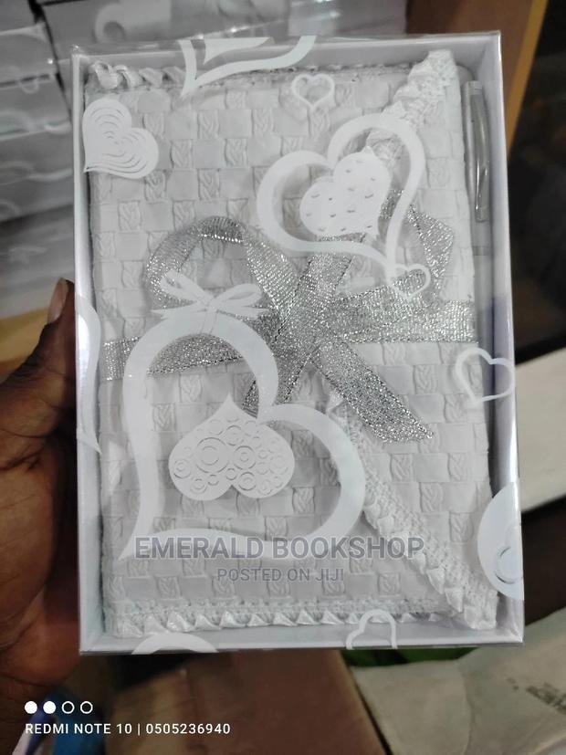 Engagement Bible · Photo 4