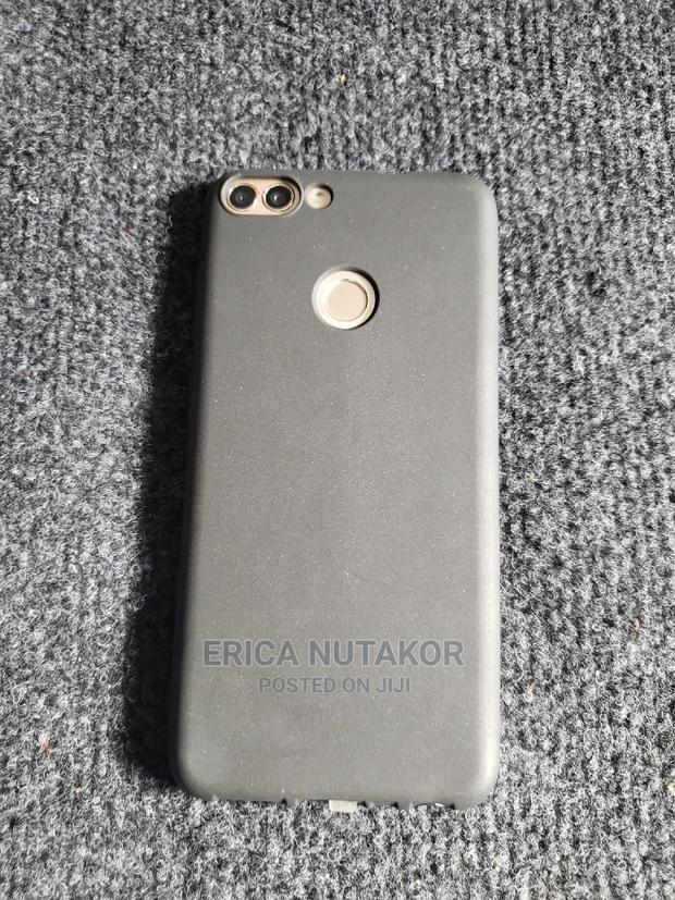 Huawei P Smart 128 GB Gold photo 3