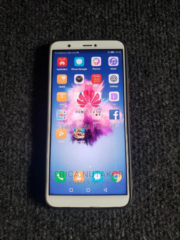 Huawei P Smart 128 GB Gold photo 2