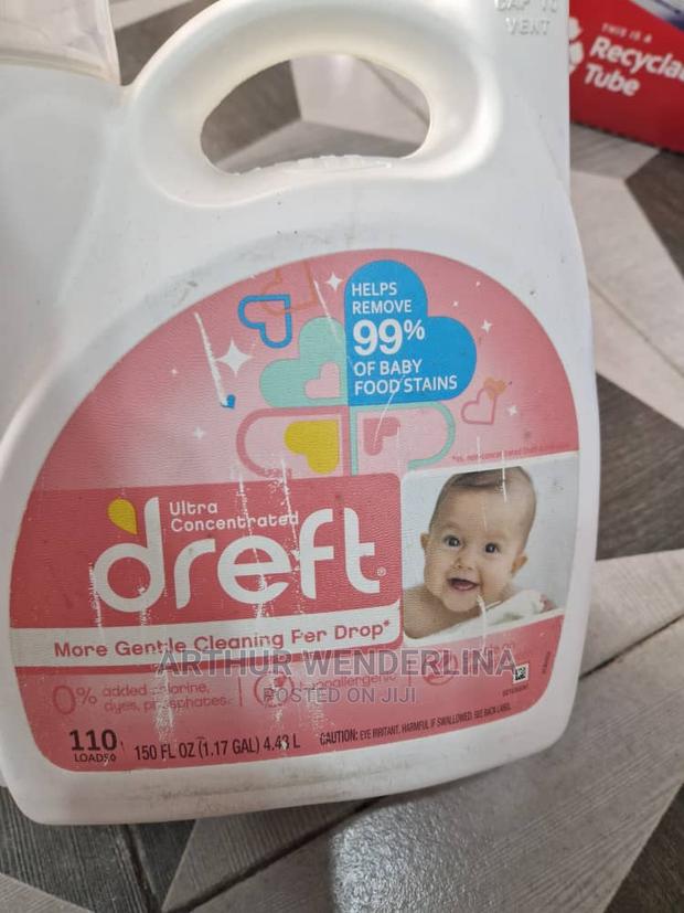Dreft Ultra Concentrated Liquid Laundry Detergent 110 Loads · Photo 3