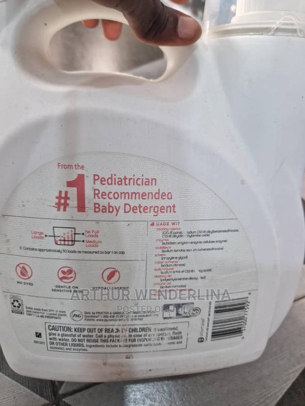 Dreft Ultra Concentrated Liquid Laundry Detergent 110 Loads · Photo 4