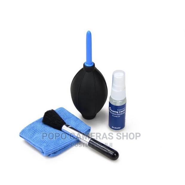 Cleaning Kits · Photo 3