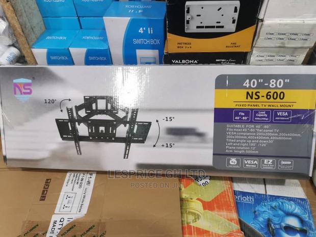 100% Durable Full Motion TV Wall Bracket · Photo 2
