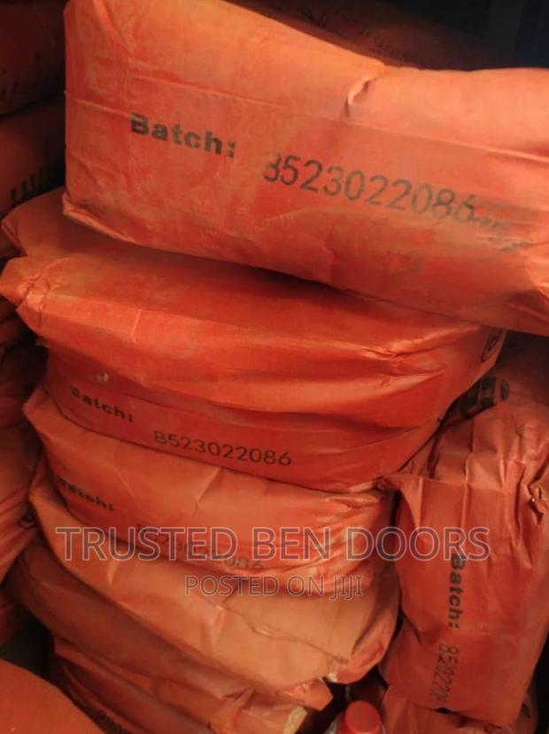 Red Pigments for Concrete Works [25kg Iron Oxide] · Photo 3