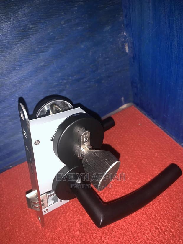 Black Separate Lock( Small Engine) · Photo 3