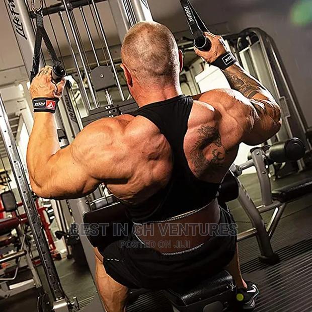 Adjustable Weight Lifting Belt · Photo 2