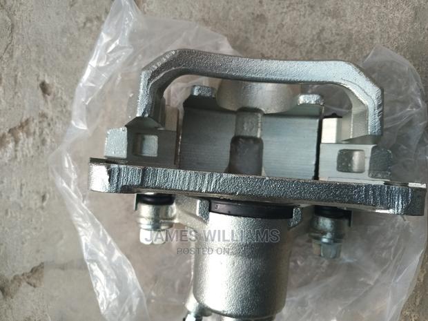Toyota Land Cruiser 2016_2020 Back Brake Caliper