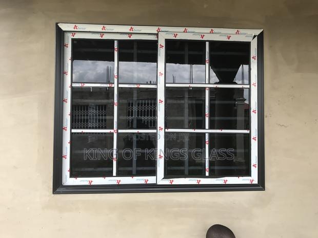 Division Windows · Photo 2