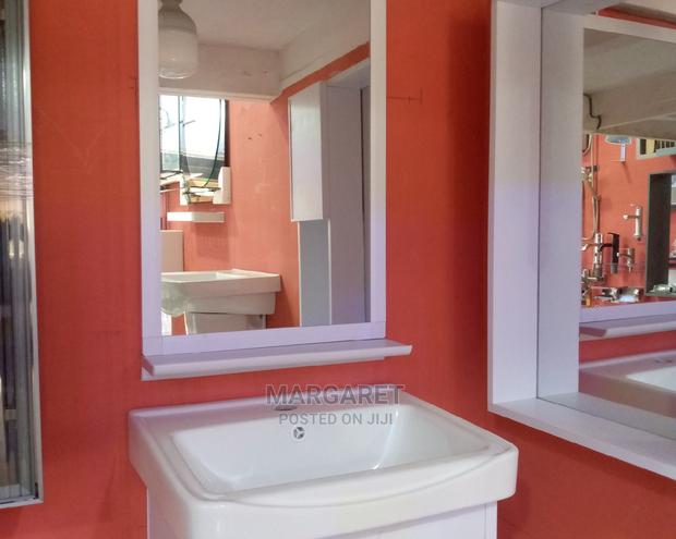 Cabinet Wash Hand Basin and Nice Mirror · Photo 4