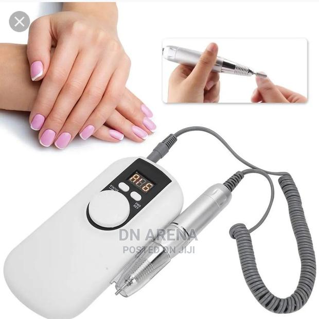 Nails/ Polish Compact and Portable Grinding Machine · Photo 3