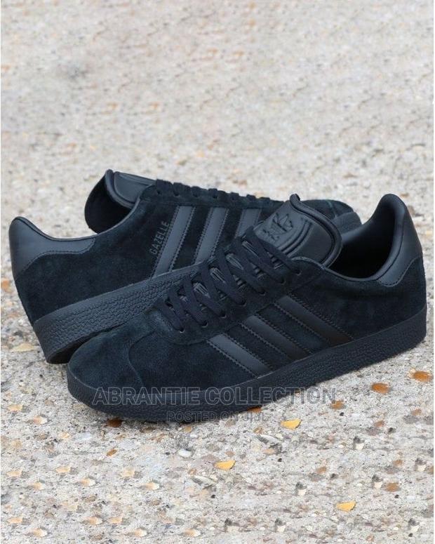 Adidas Gazelle All Black · Photo 4