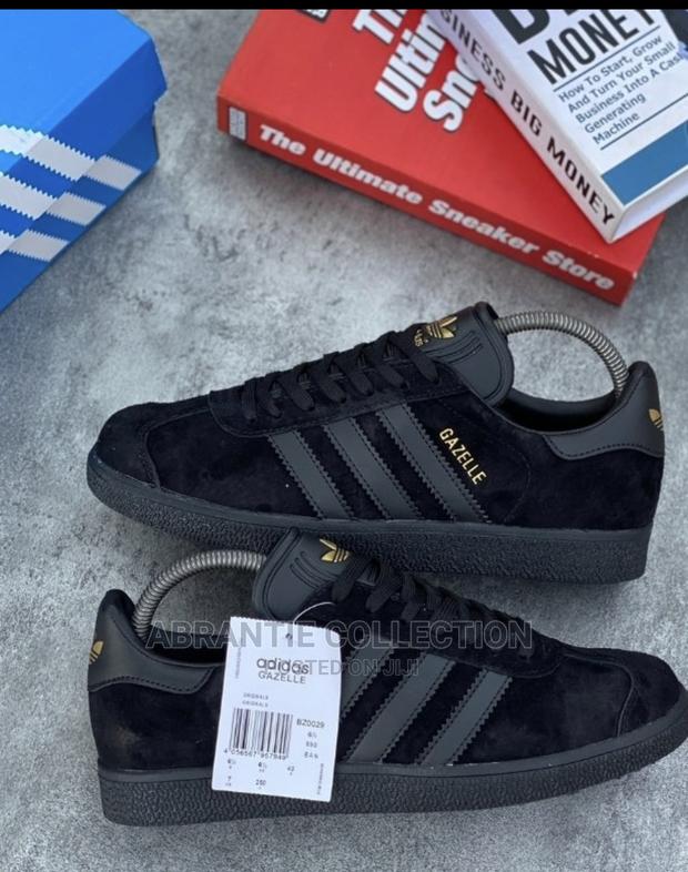 Adidas Gazelle All Black · Photo 3