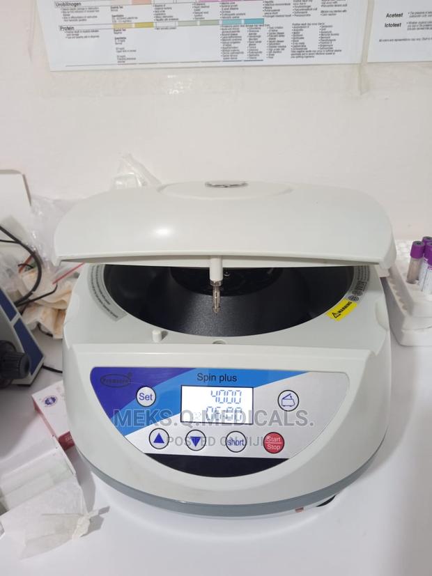 Centrifuge 6 Bucket Digital · Photo 4