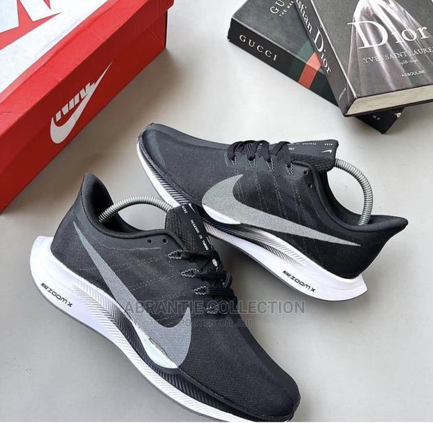 Nike Zoom Pegasus · Photo 4