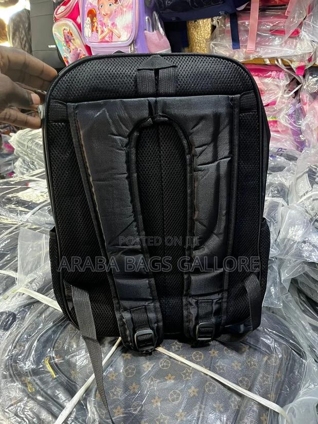 Quality Laptop /School/ Work Backpack · Photo 4