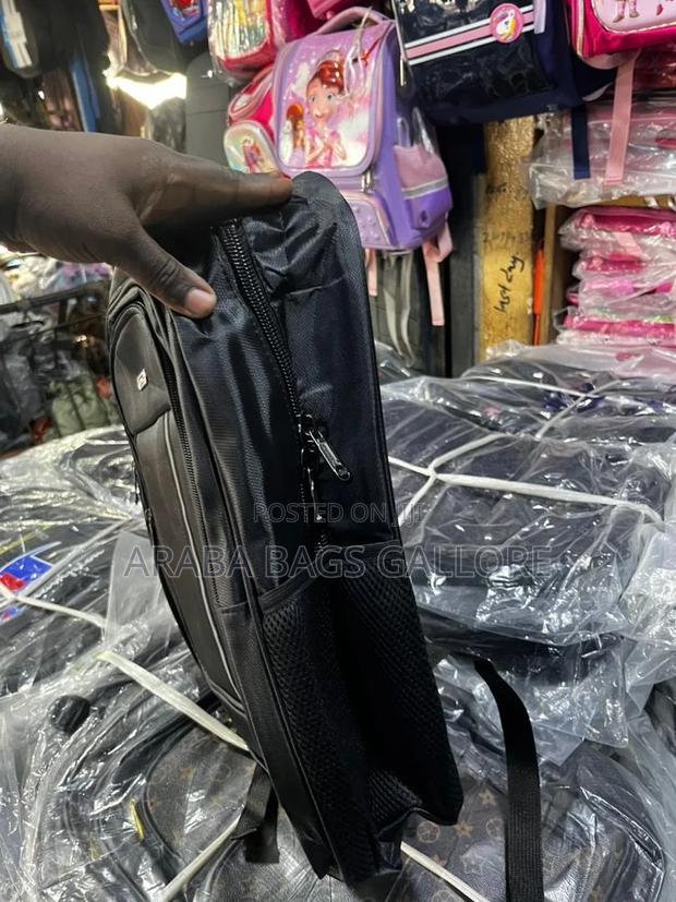 Quality Strong SHS/JHS/Work Backpack · Photo 4