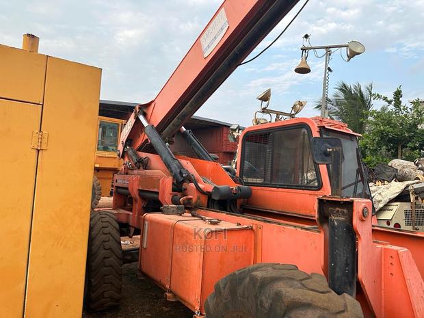 Telehandler Forklift photo 4
