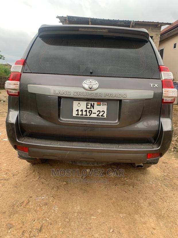 Rent a Car - Prado for Rent - Rent a Car · Photo 3