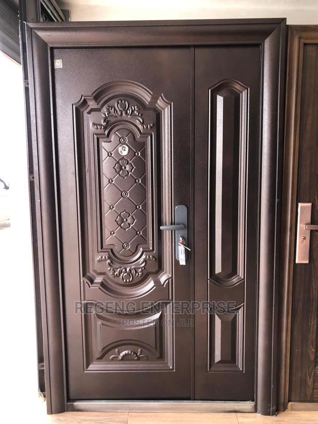 Paladin Quality Security Door · Photo 2